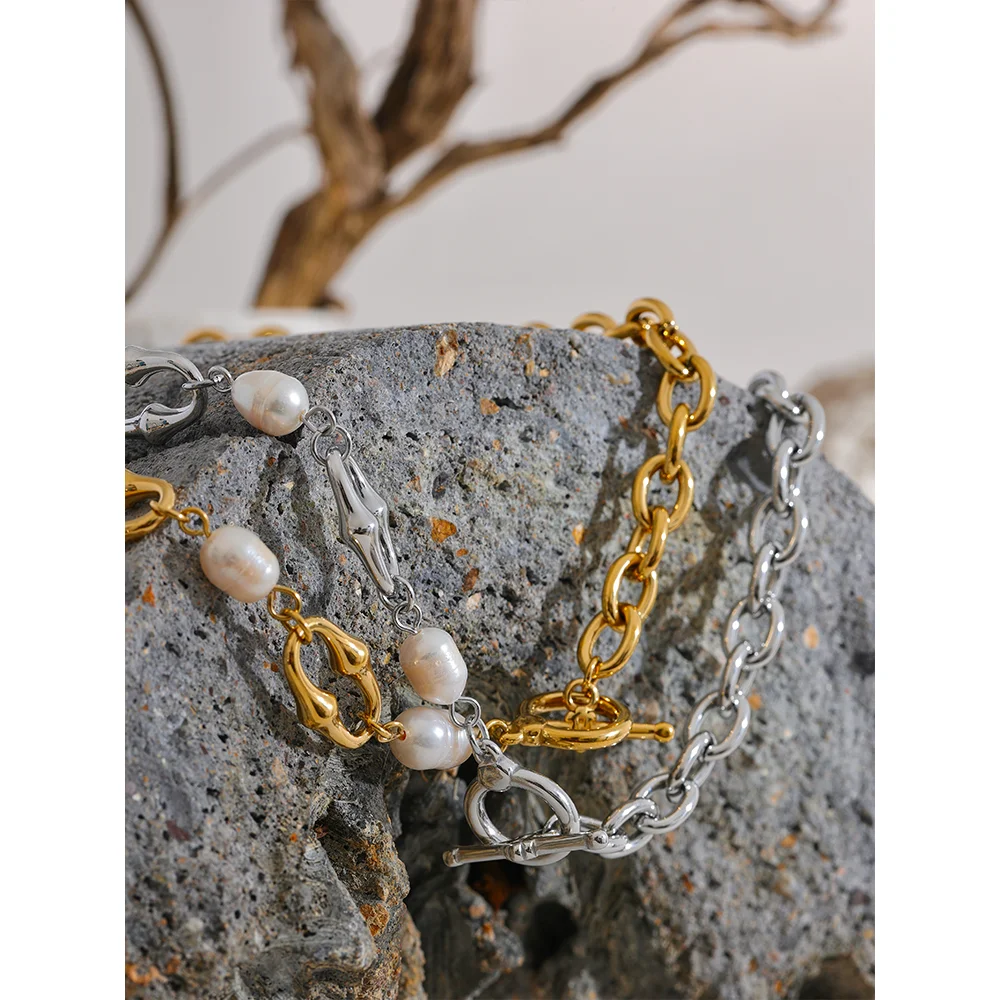 Vallira Collection