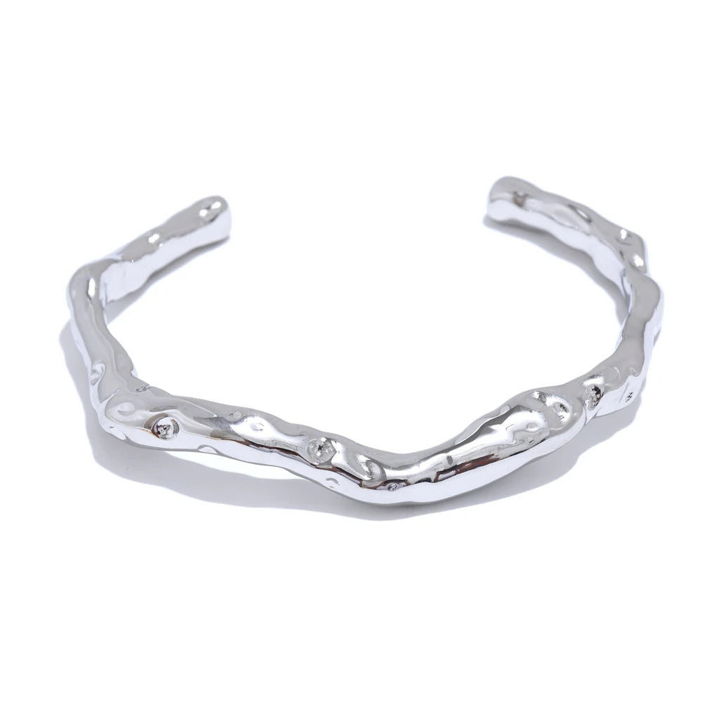 Aerisca Cuff